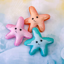 Load image into Gallery viewer, Pocket Hug - Starfish Essential Oil Diffuser Plushie

